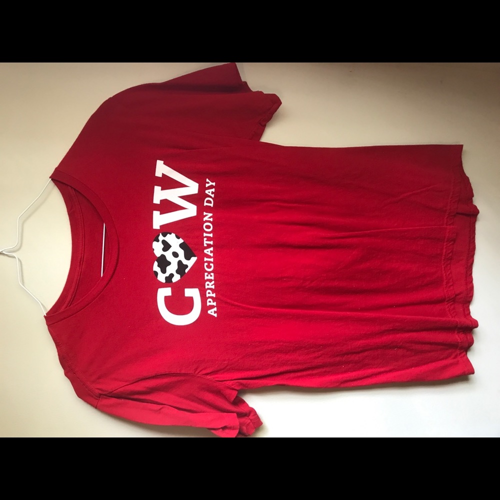 chick fil a t-shirt